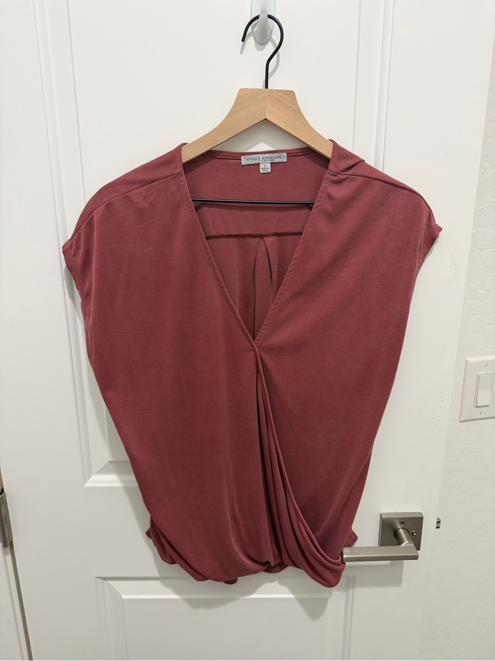 Green Envelope Women’s Ribbed Blouse - Picture 2 of 4